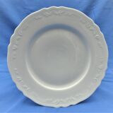 Set of 10 white Limoges flat plates