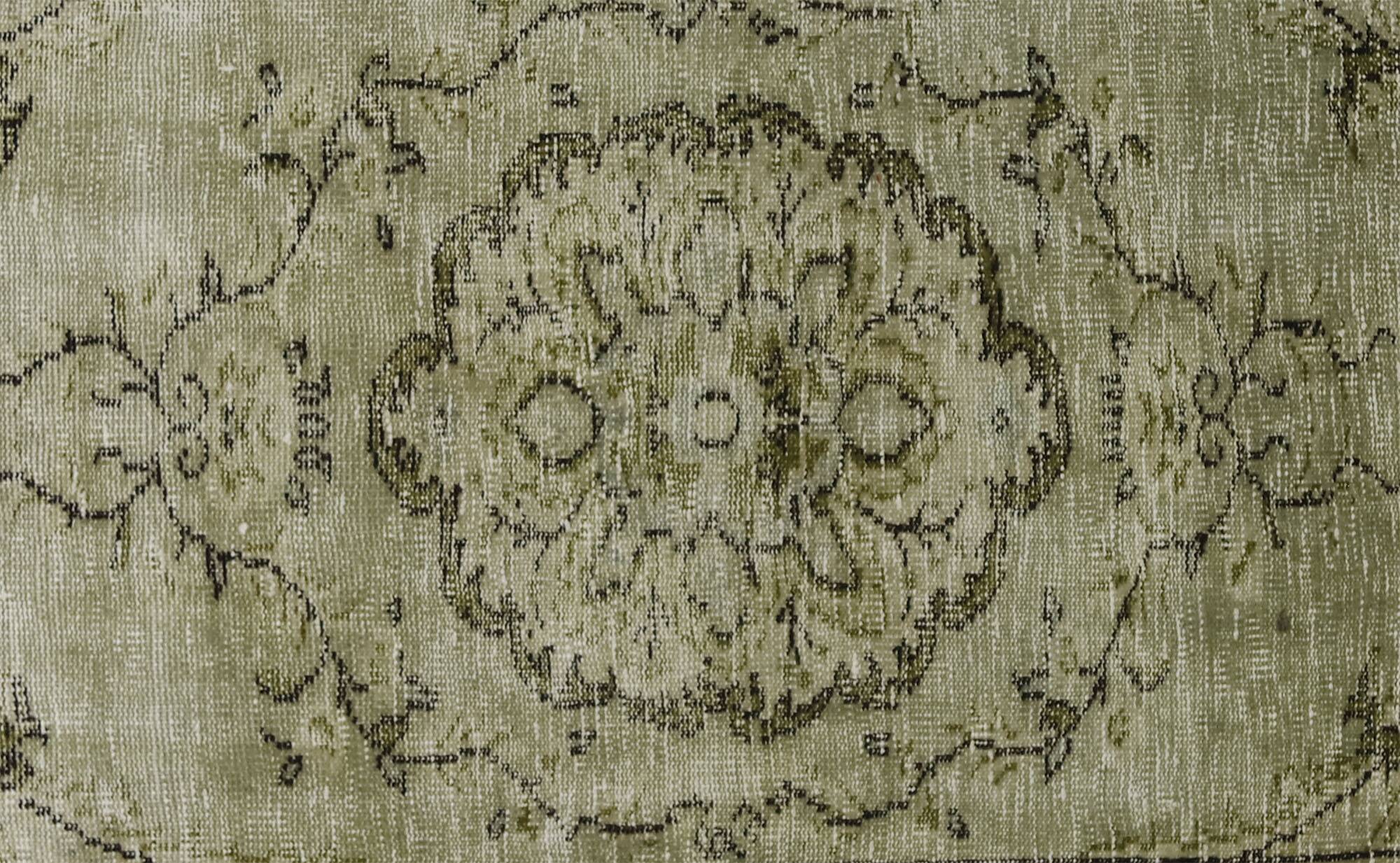 ONE-OF-A-KIND TURKISH HANDWOVEN VINTAGE RUG - RUSTIC VINTAGE CHARM 201X 105