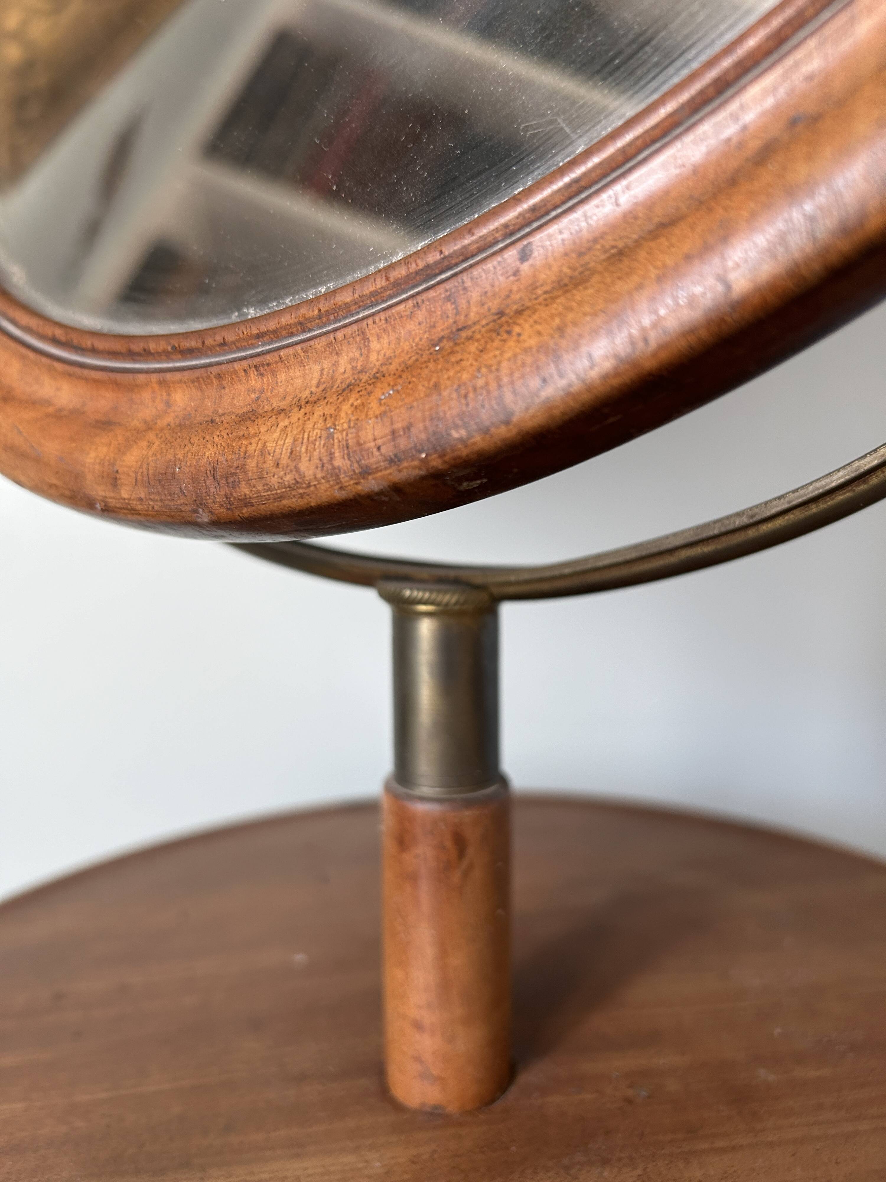 Mahogany barbershop - Restoration period