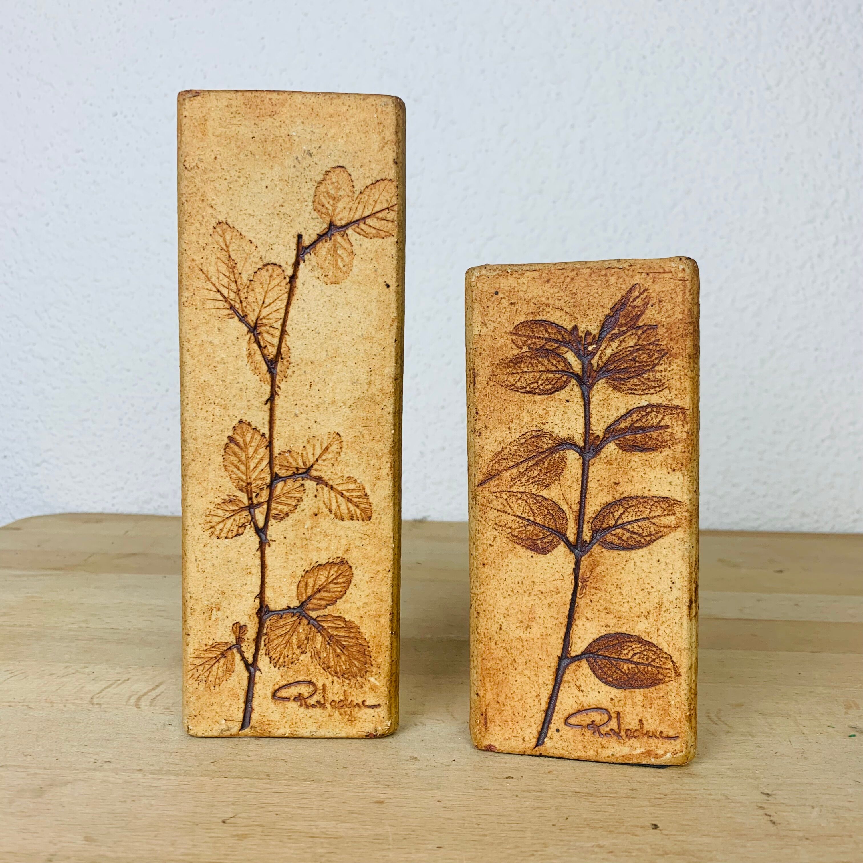 Pair of herbarium vases by Raymonde Leduc in Vallauris, triangle