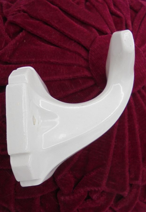 Porcelain coat hook