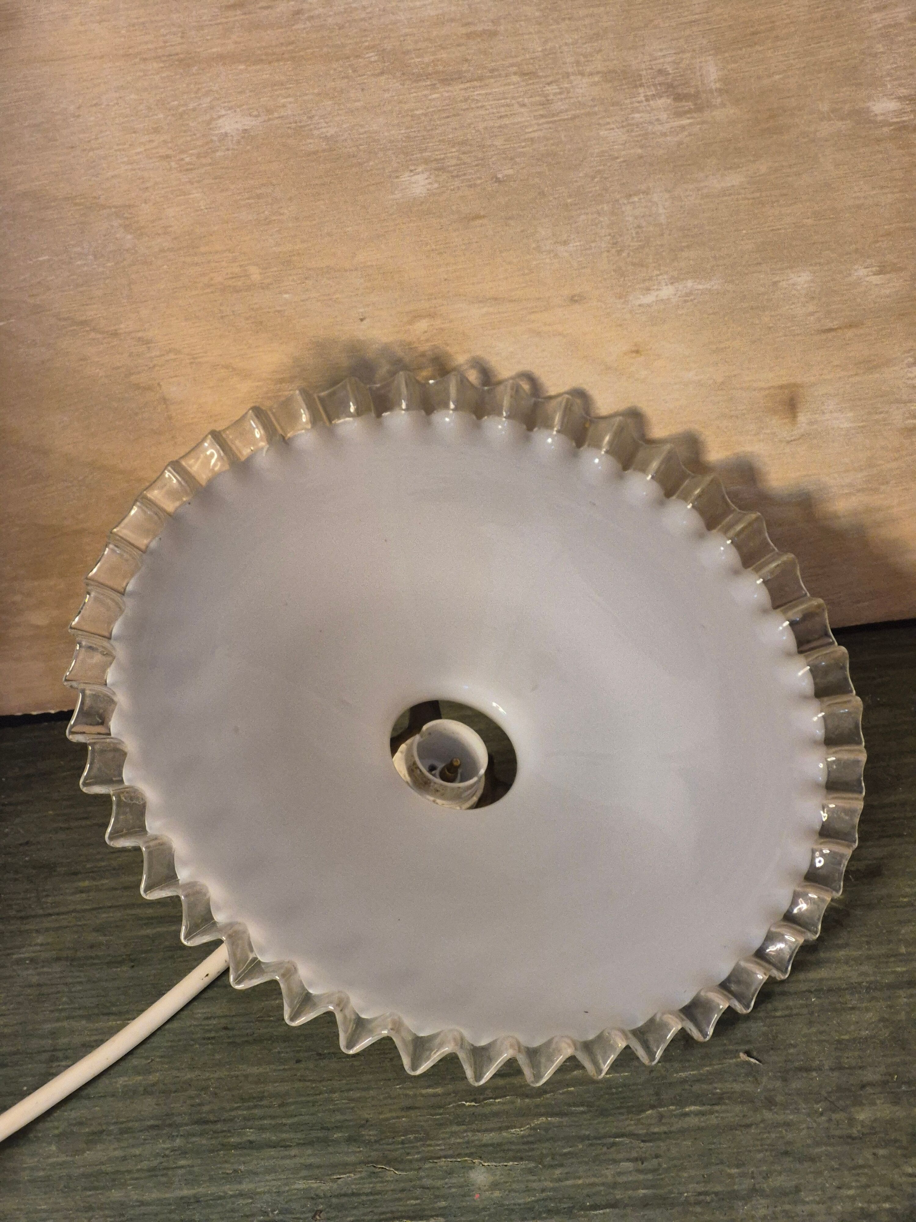 Opaline suspensions