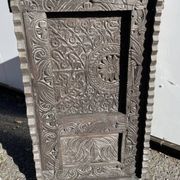 Himalayan Chalais Gate