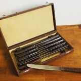 Ménagère de 11 couteaux