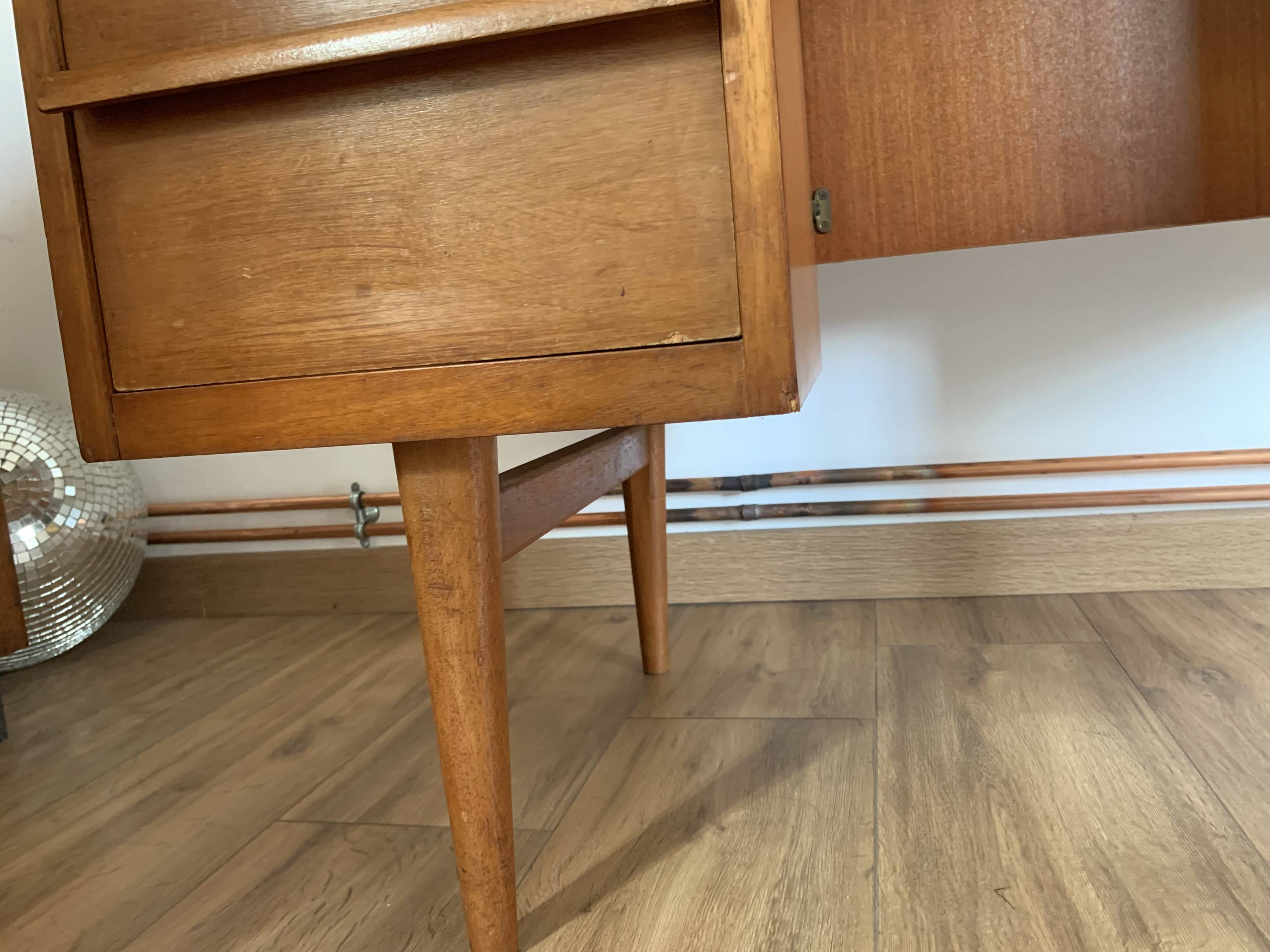 Vintage desk - 3 drawers