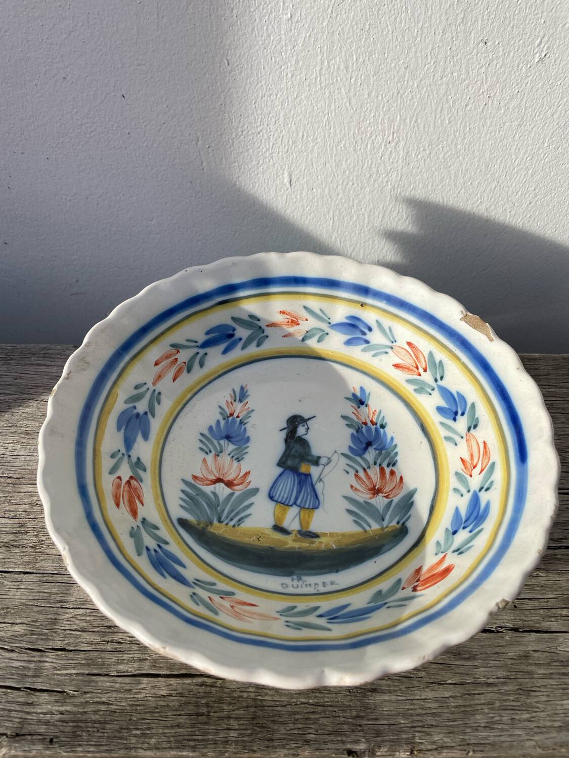 Quimper ceramic hanging collector's salad bowl