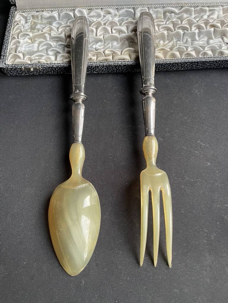 Salad serving cutlery in a box – Art Deco