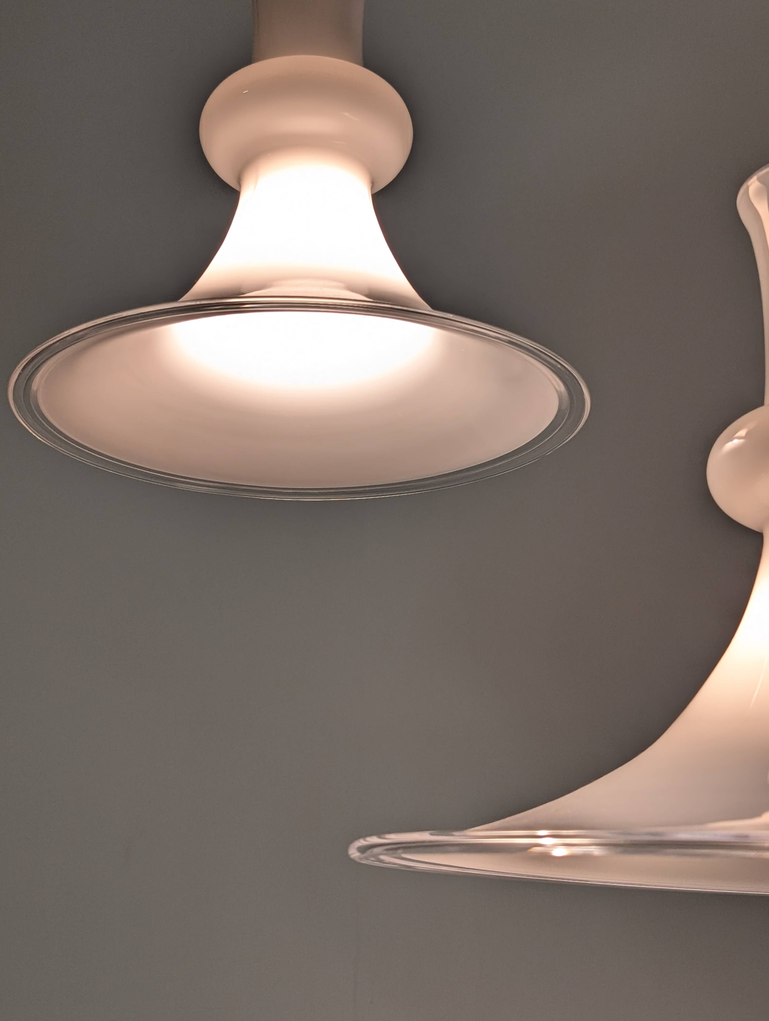 Paire de suspensions en opaline de Michael Bang pour Royal Copenhagen, années 1970