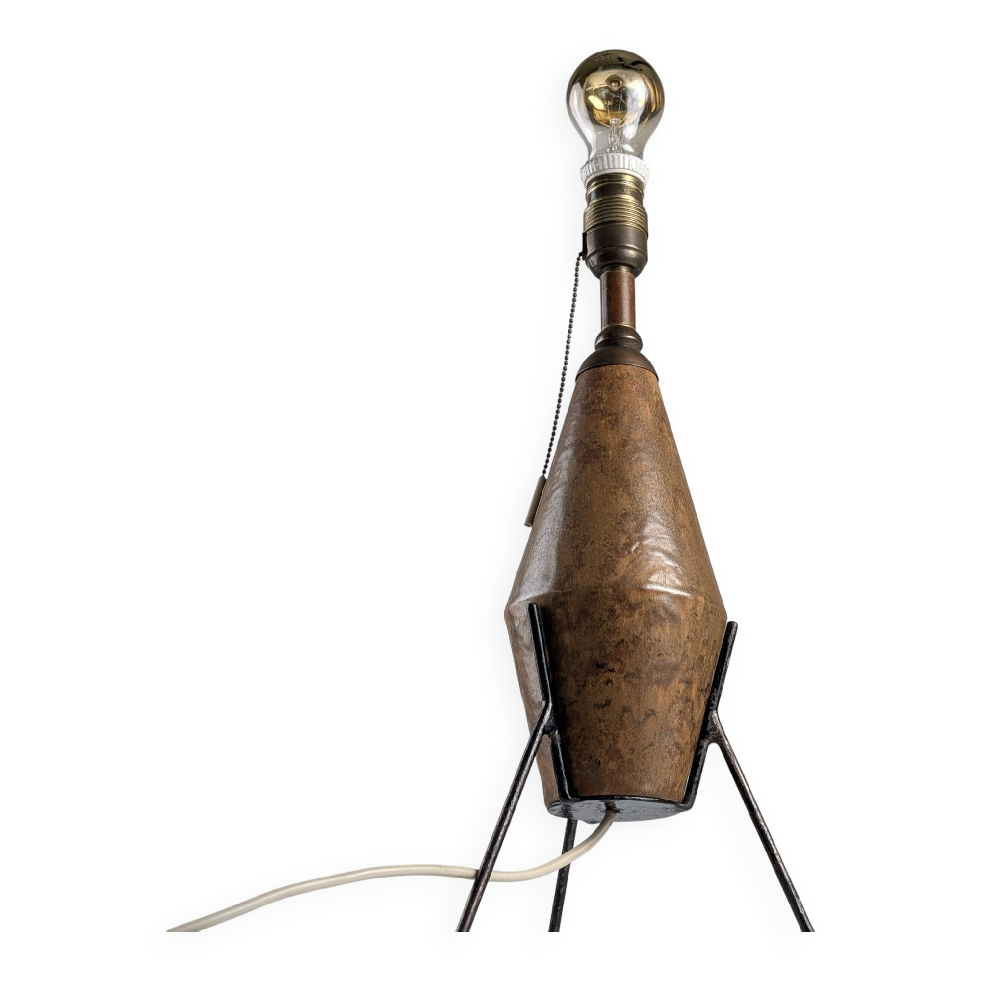 Lampe de table brutaliste en céramique et fer, années 1950 1 200 €