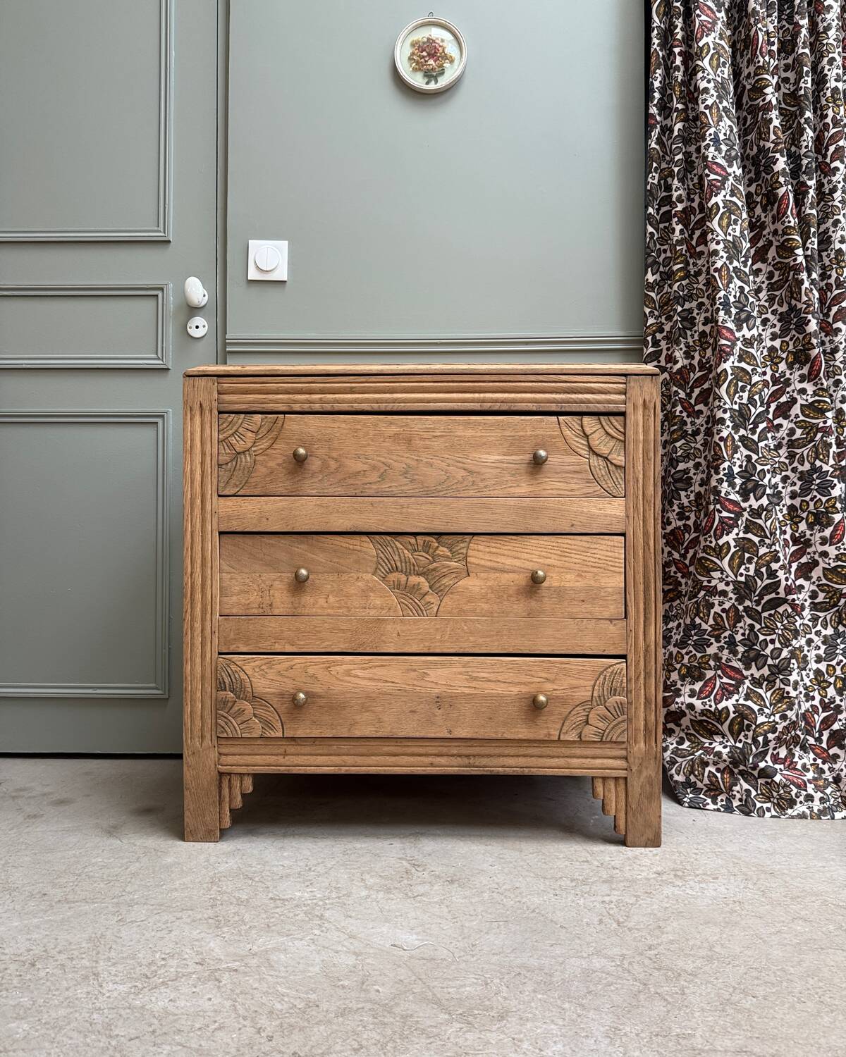 Art Deco chest of drawers (restored)