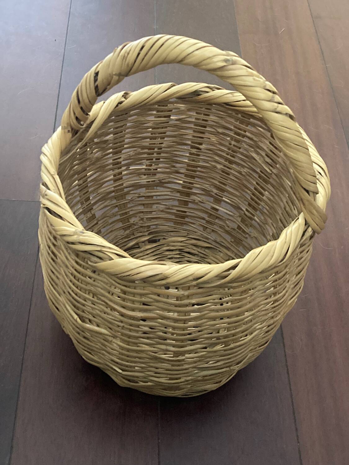 Wicker basket