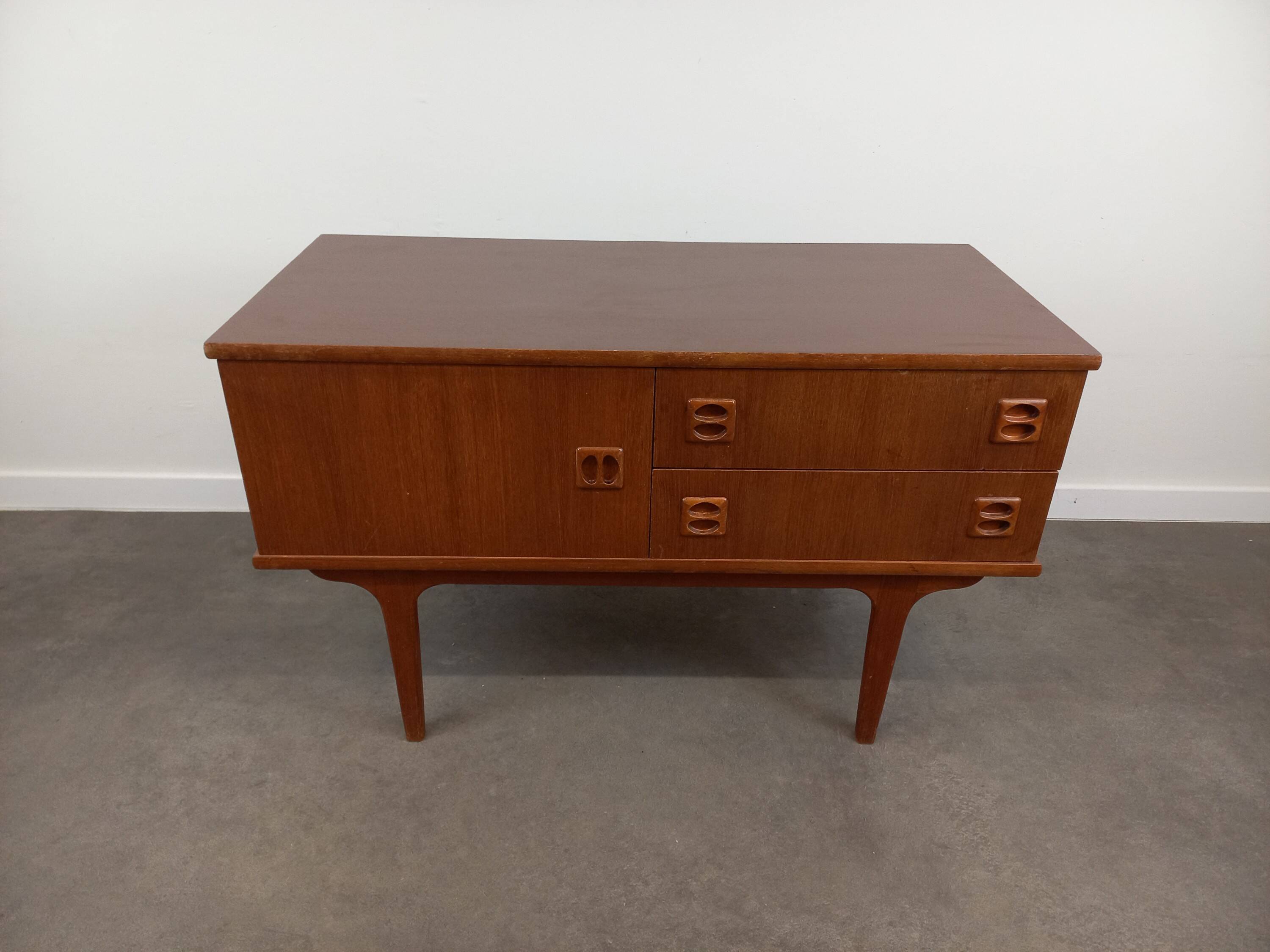 Commode scandinave