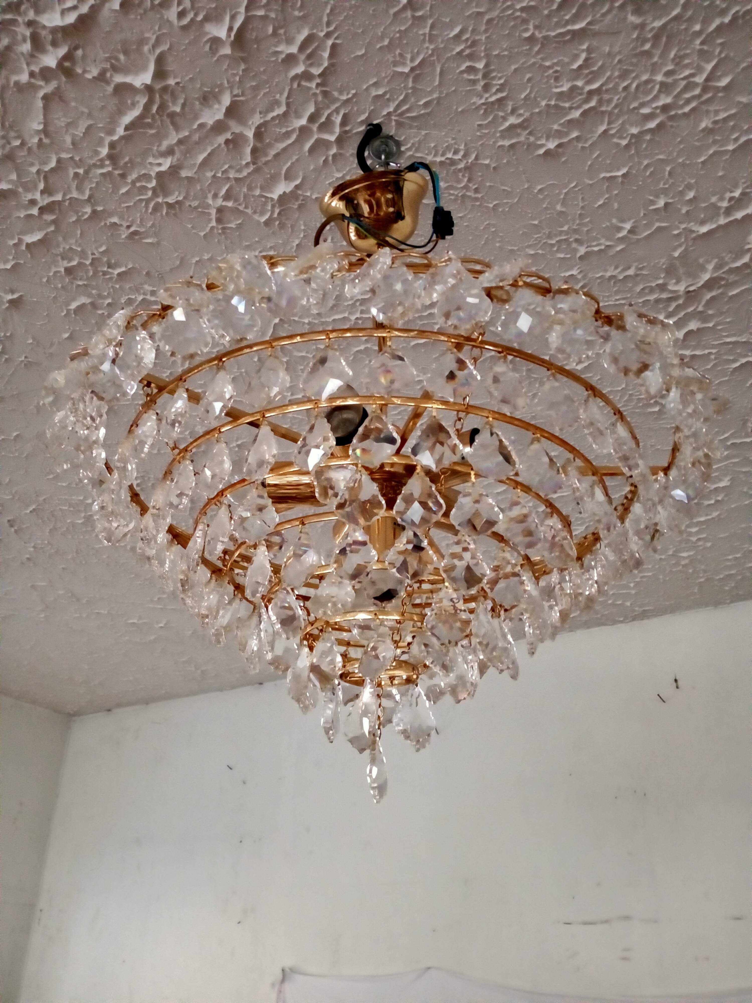 Grapevine chandelier 70