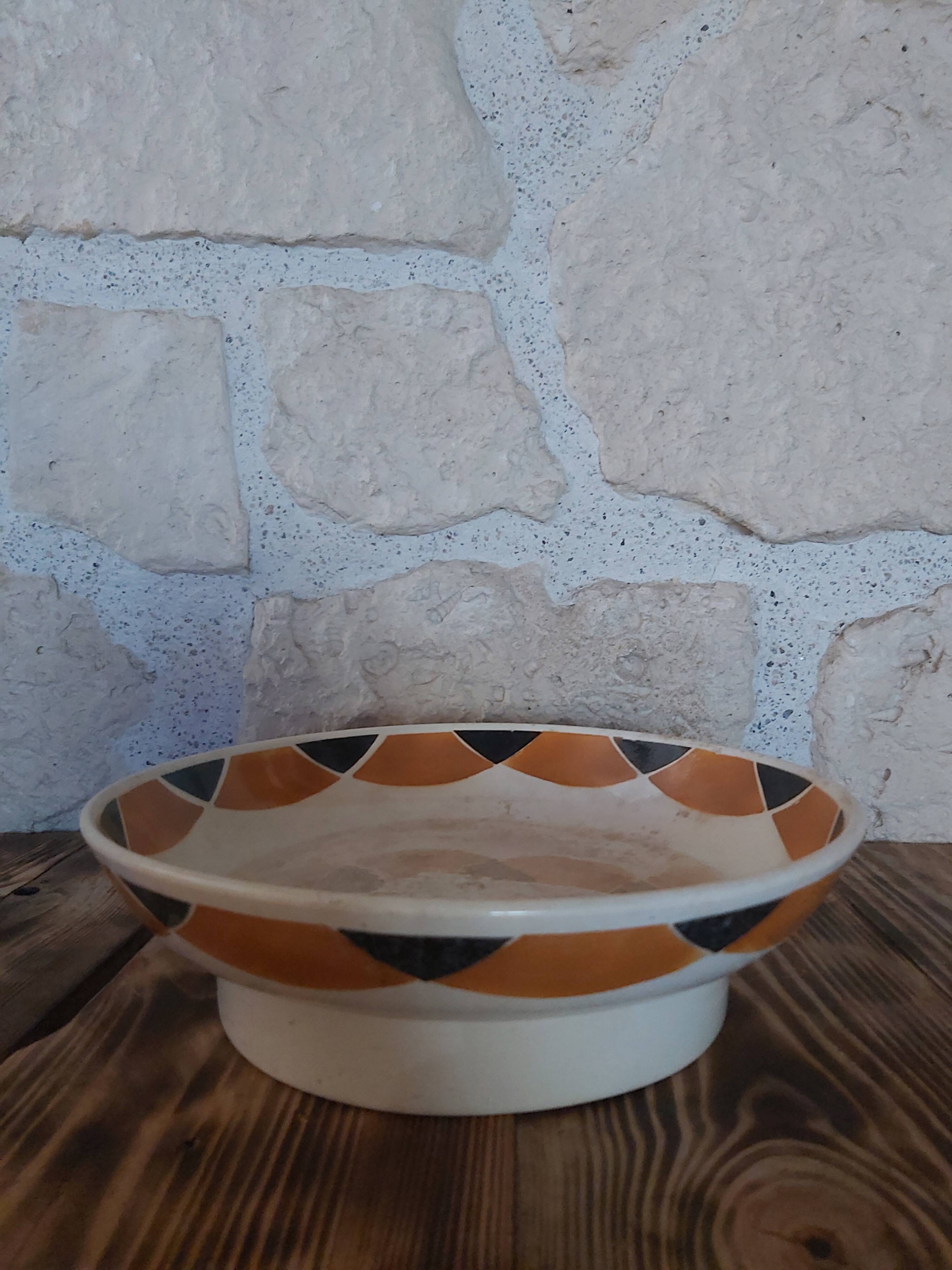 Round flat on Piedouche compotier Badonviller model Henri