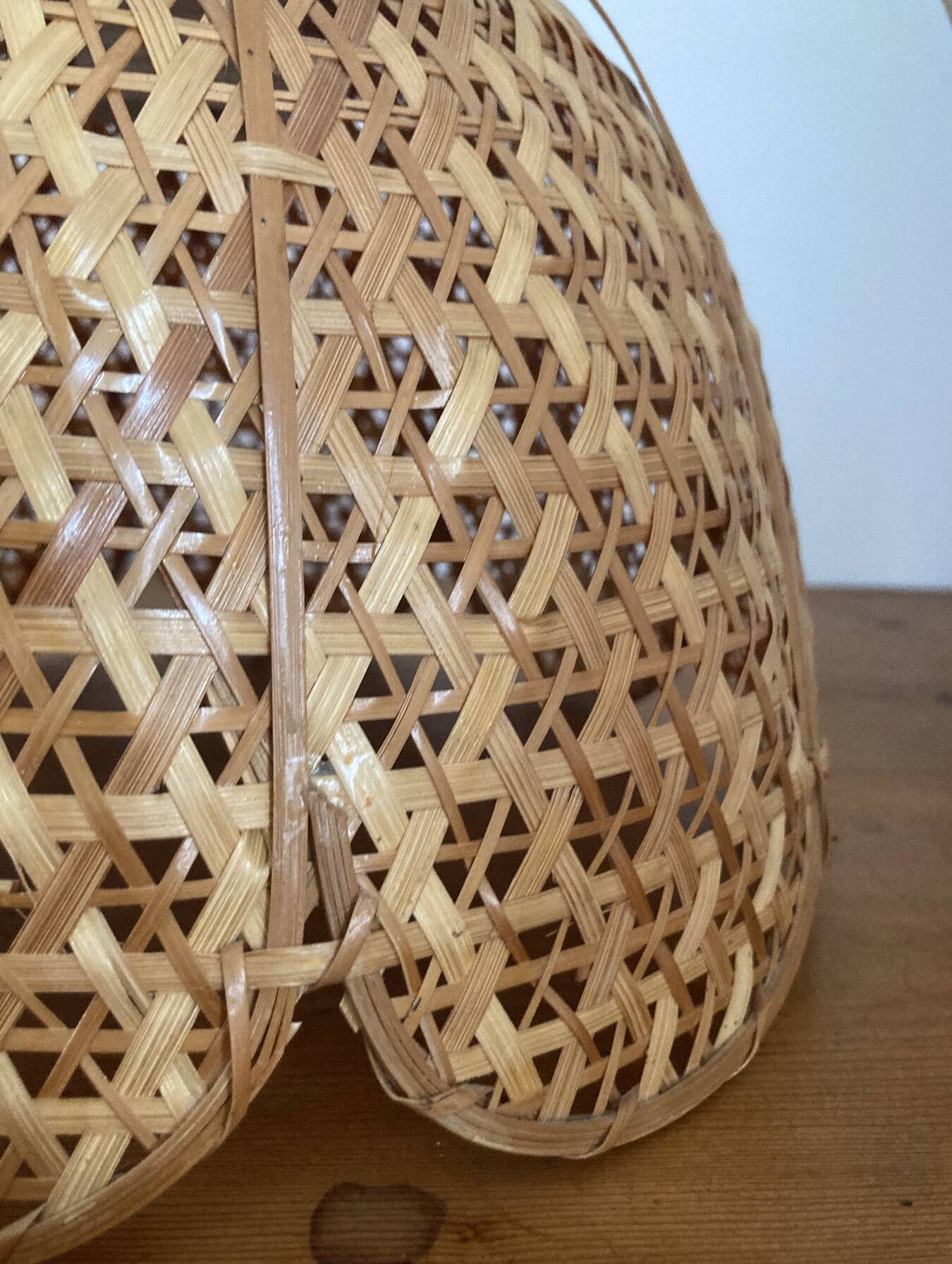 Vintage rattan flower pendant