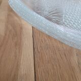 4 transparent glass fish plates
