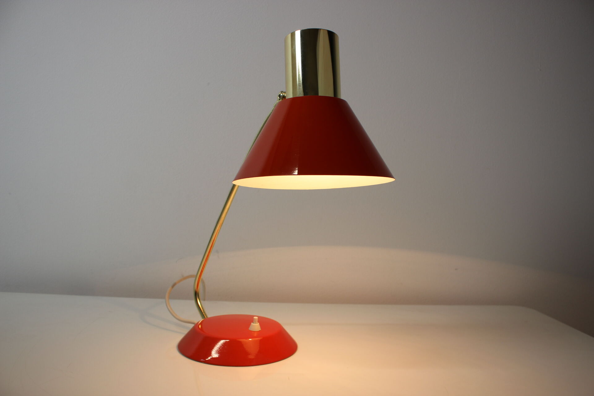 Mid-Century Table Lamp, 1970's