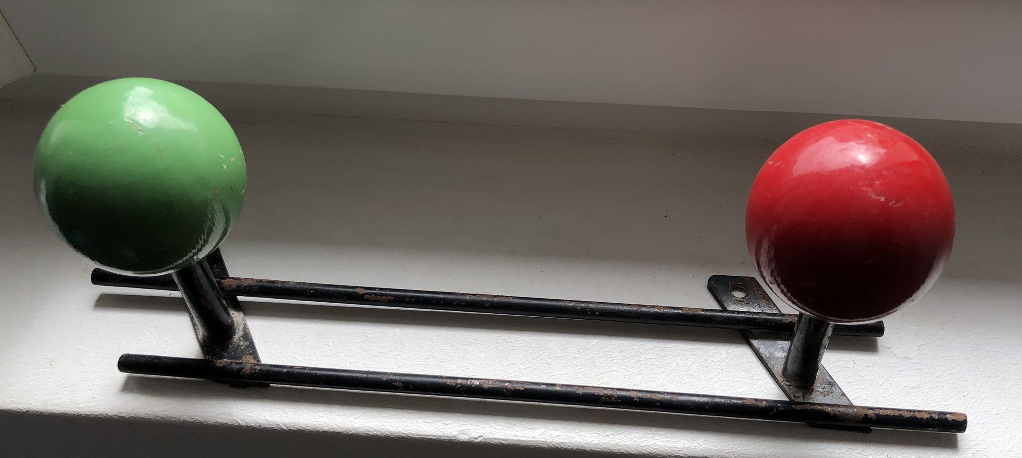 Patère deux boules vintage porte manteau ancien