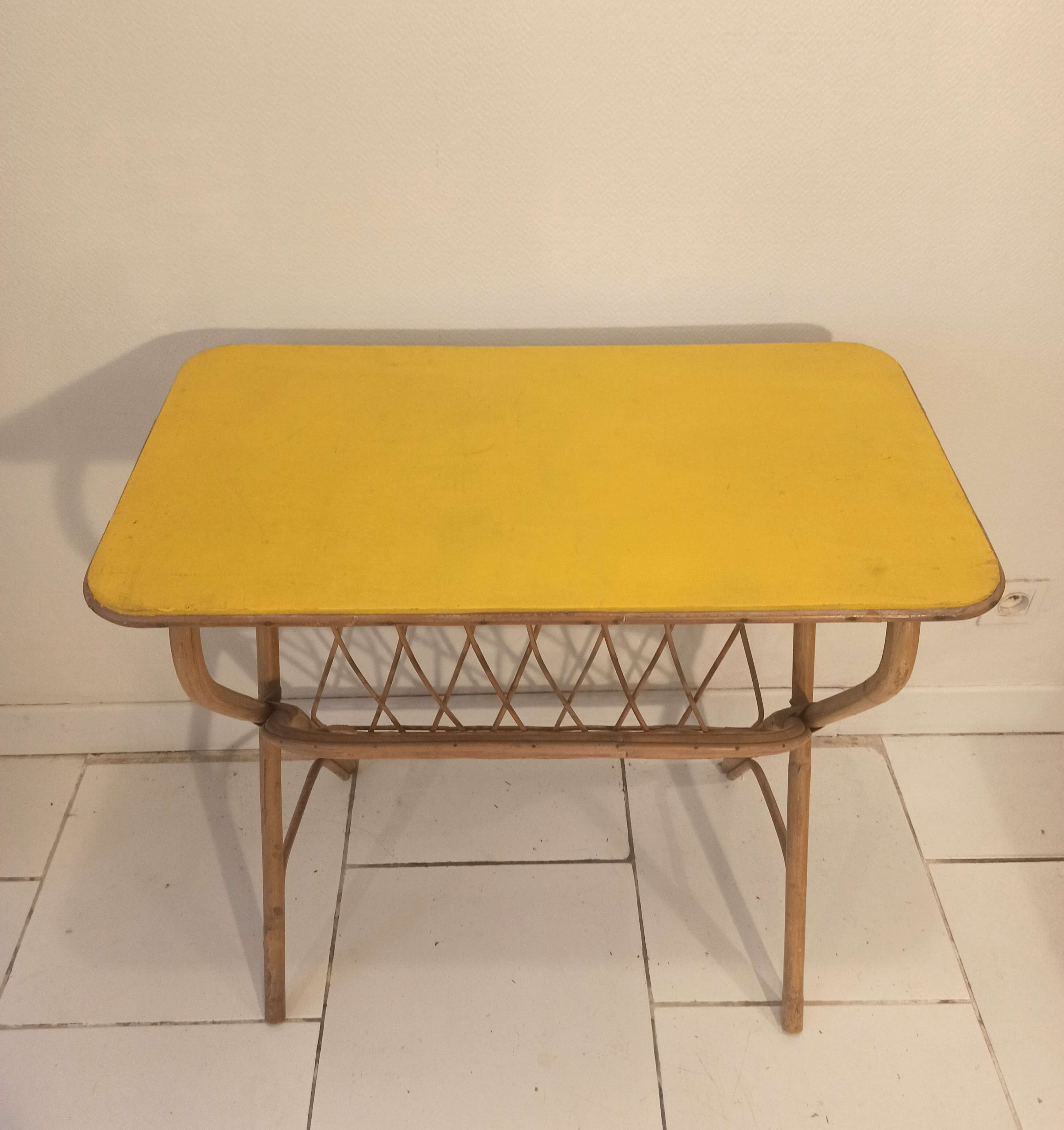 Vintage 1960 side table serving in rattan