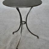 Iron pedestal table at the end of the 19th century