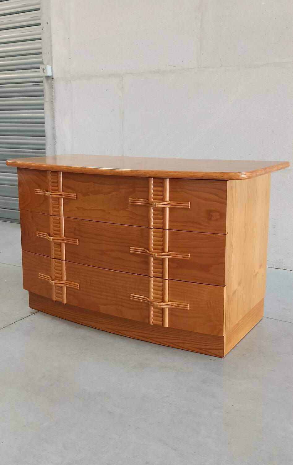 Vintage chest of drawers with bamboo and rattan details