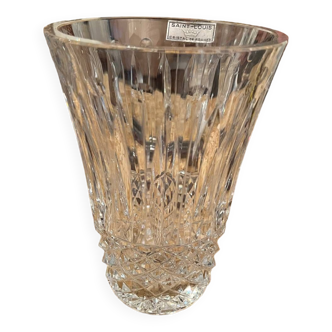 Saint Louis crystal vase signed model Tommyssimo H230