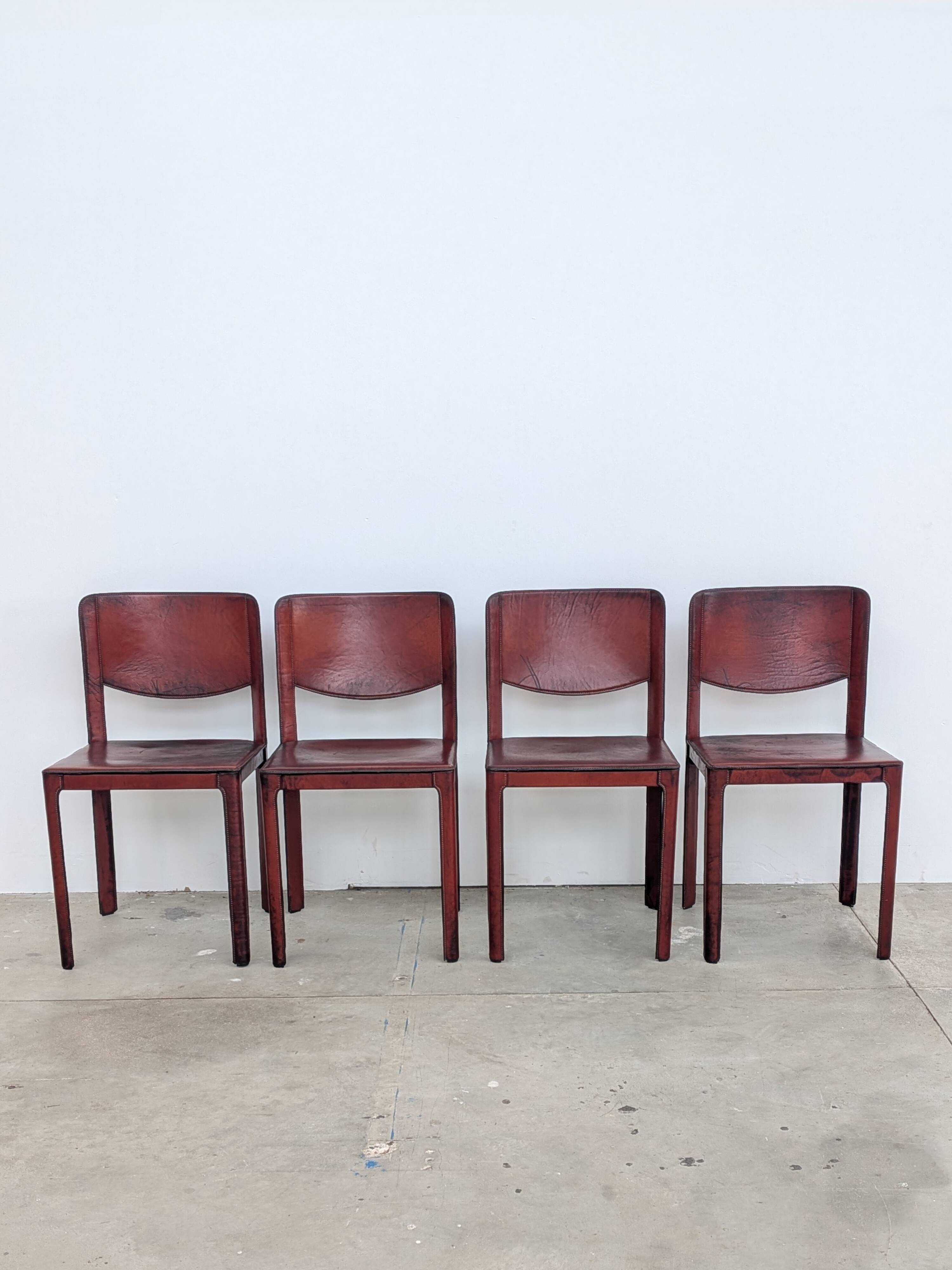 Lot de 4 chaises Matteo Grassi cuir rouge