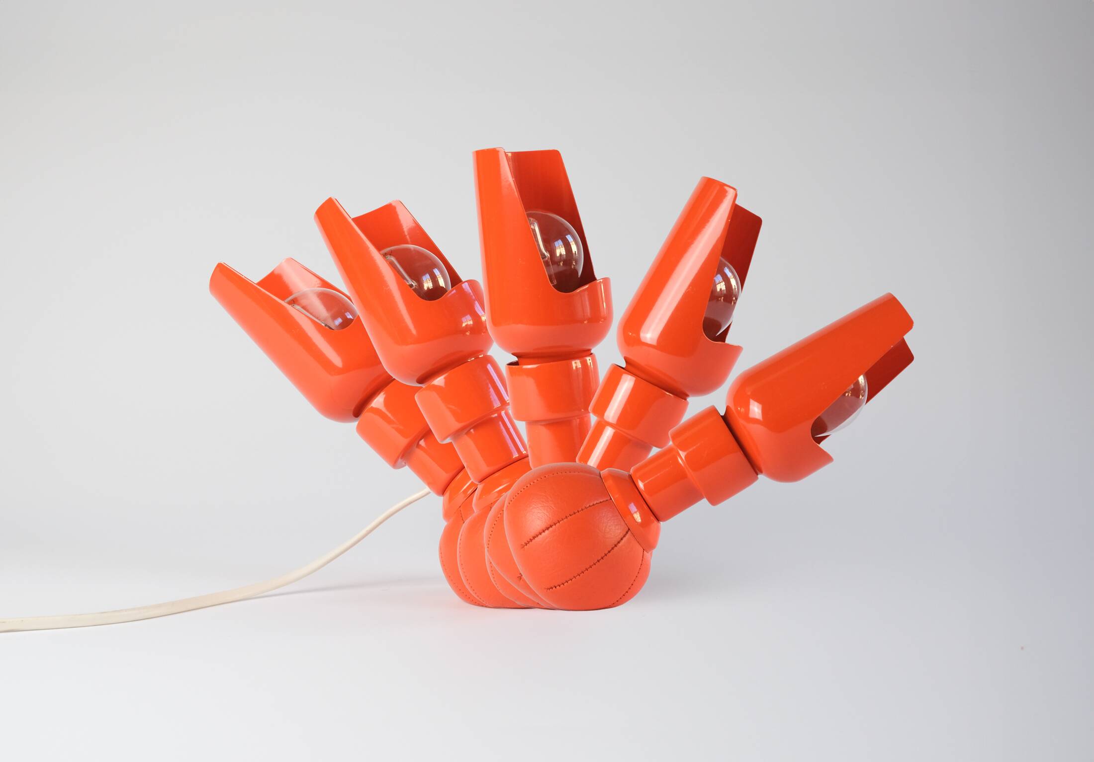Rare paire de lampes Gino Sarfatti modèle 600P du milieu du siècle pour Arteluce, Italie 1966