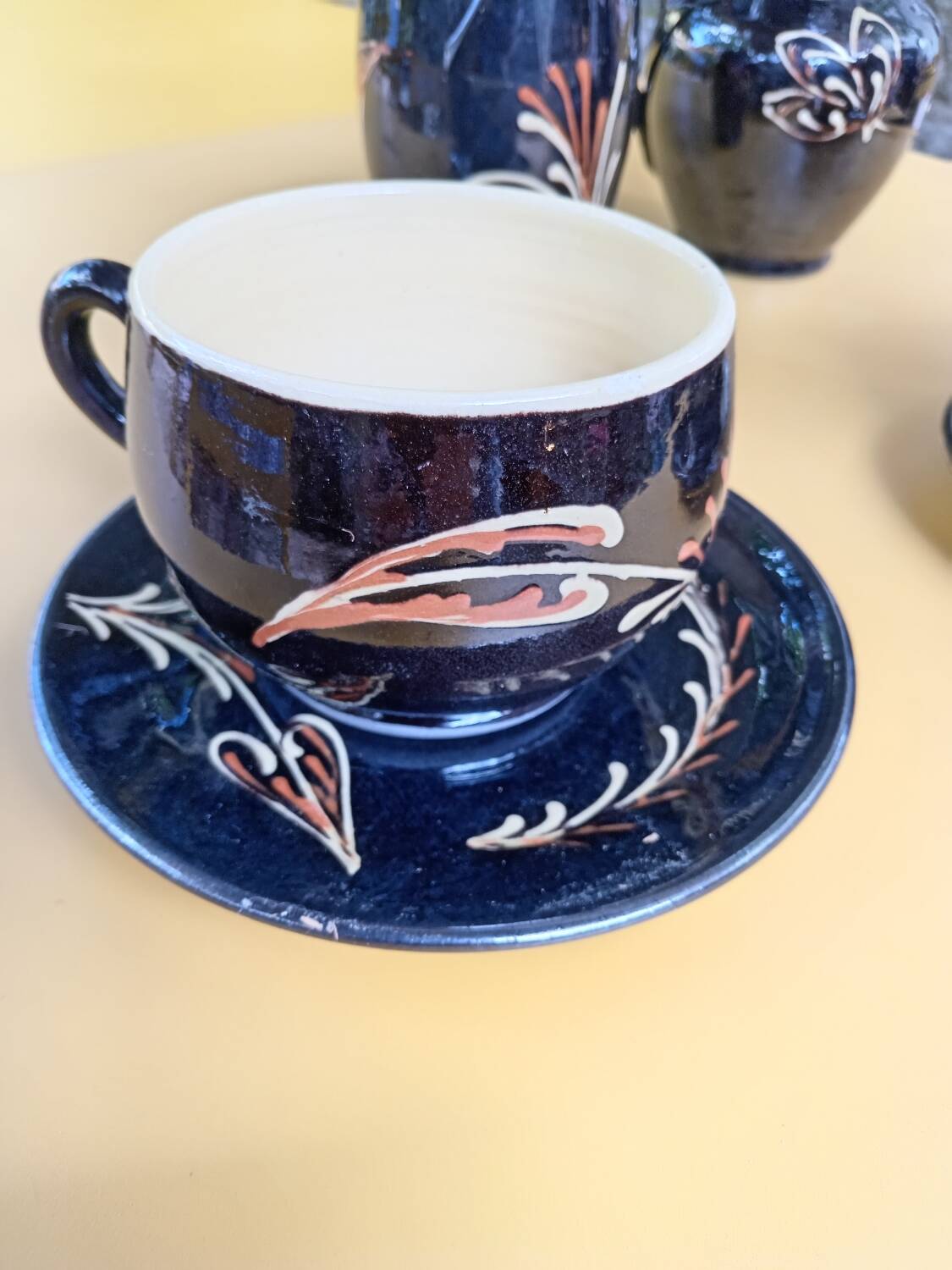 Ceramic stoneware lunch service