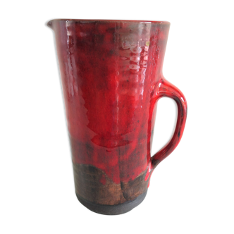 Pitcher in glazed red ceramic / vintag 60s-70s