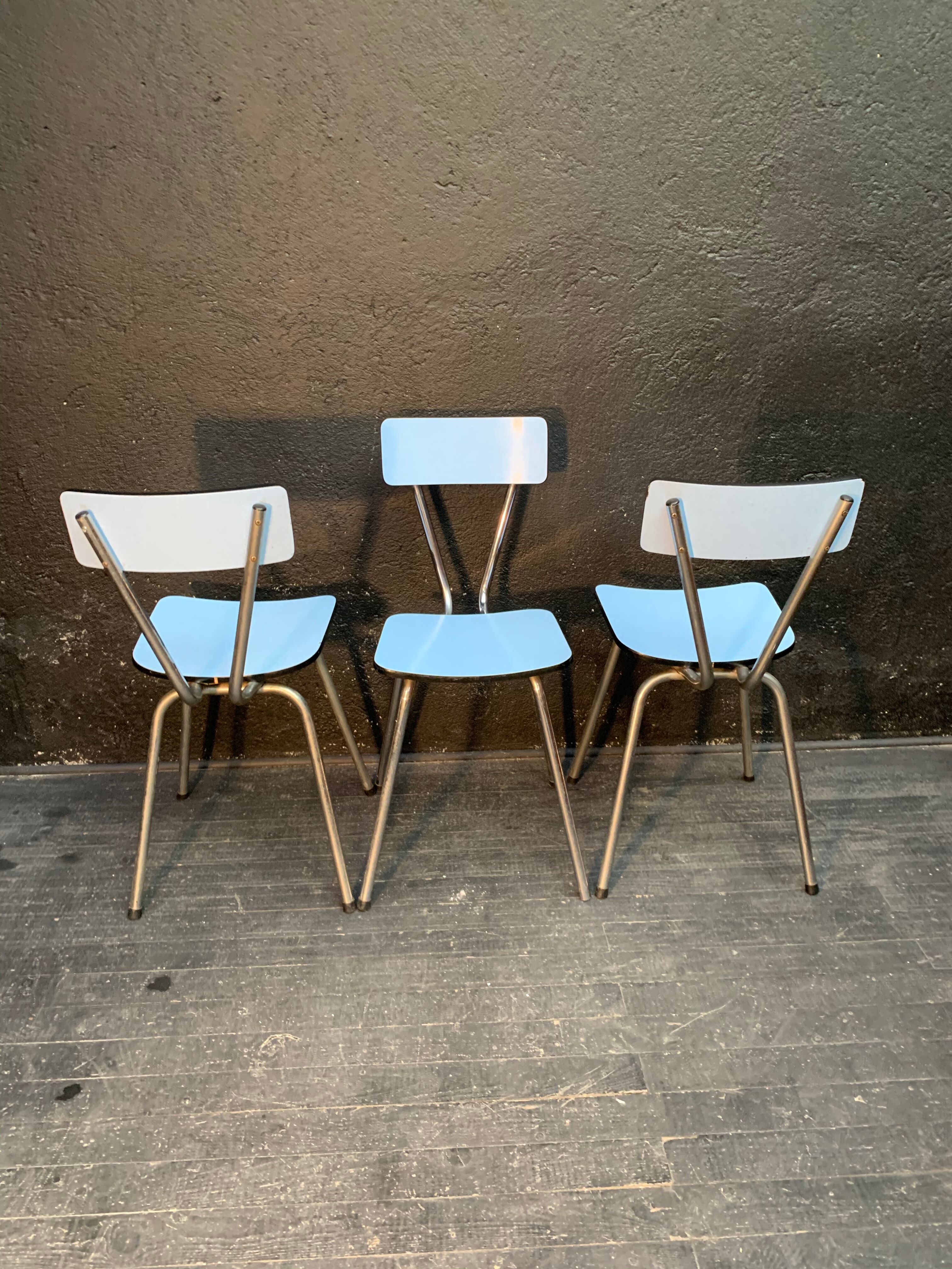 Suite of 3 vintage chairs in formica 1960