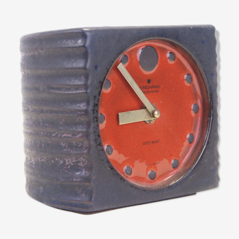 Horloge de table en céramique de cru de Junghans milieu de siècle