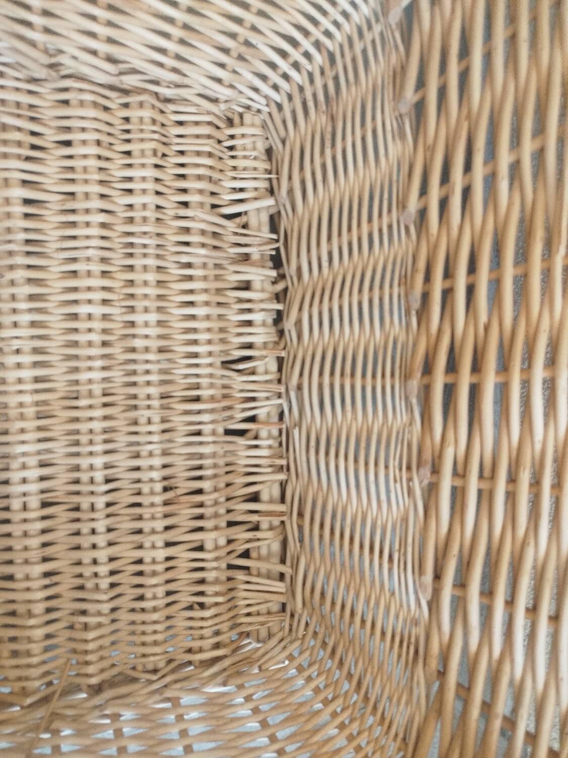 Wicker basket