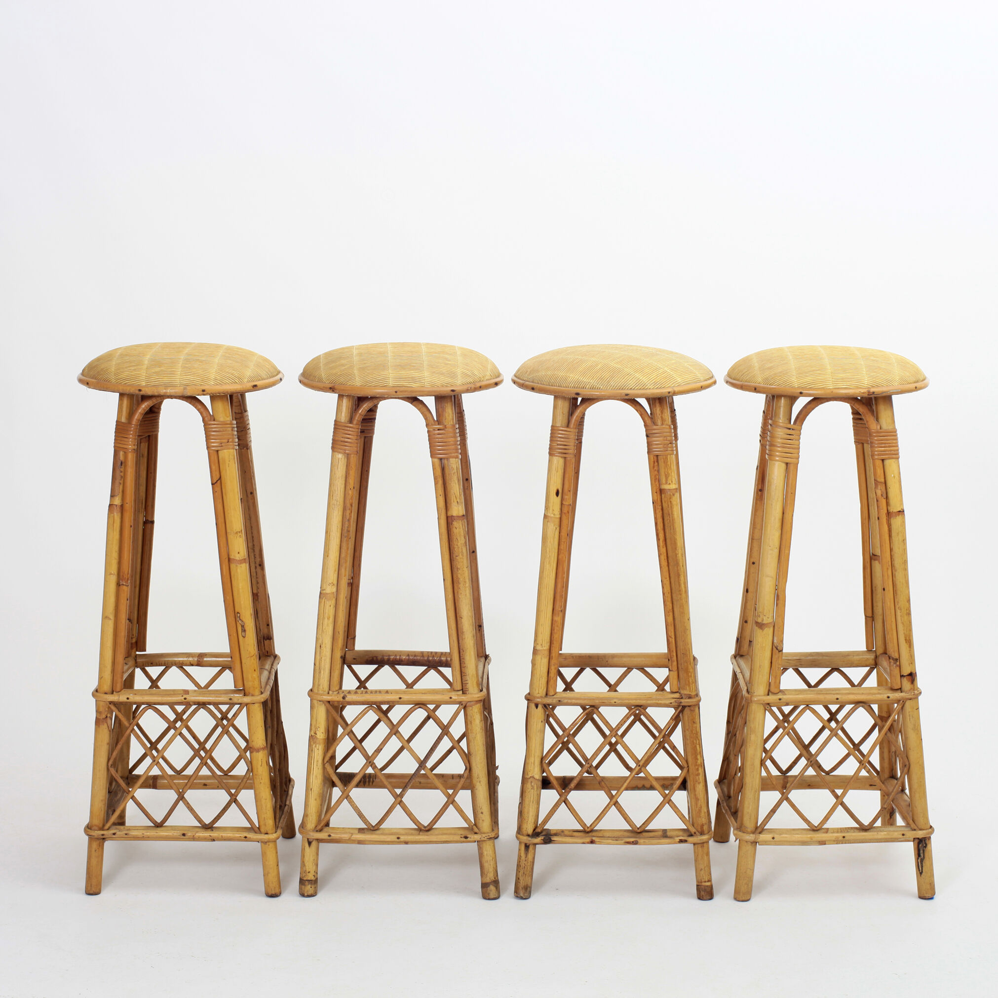 4 vintage rattan bar stools