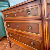 Commode de style Louis XVI