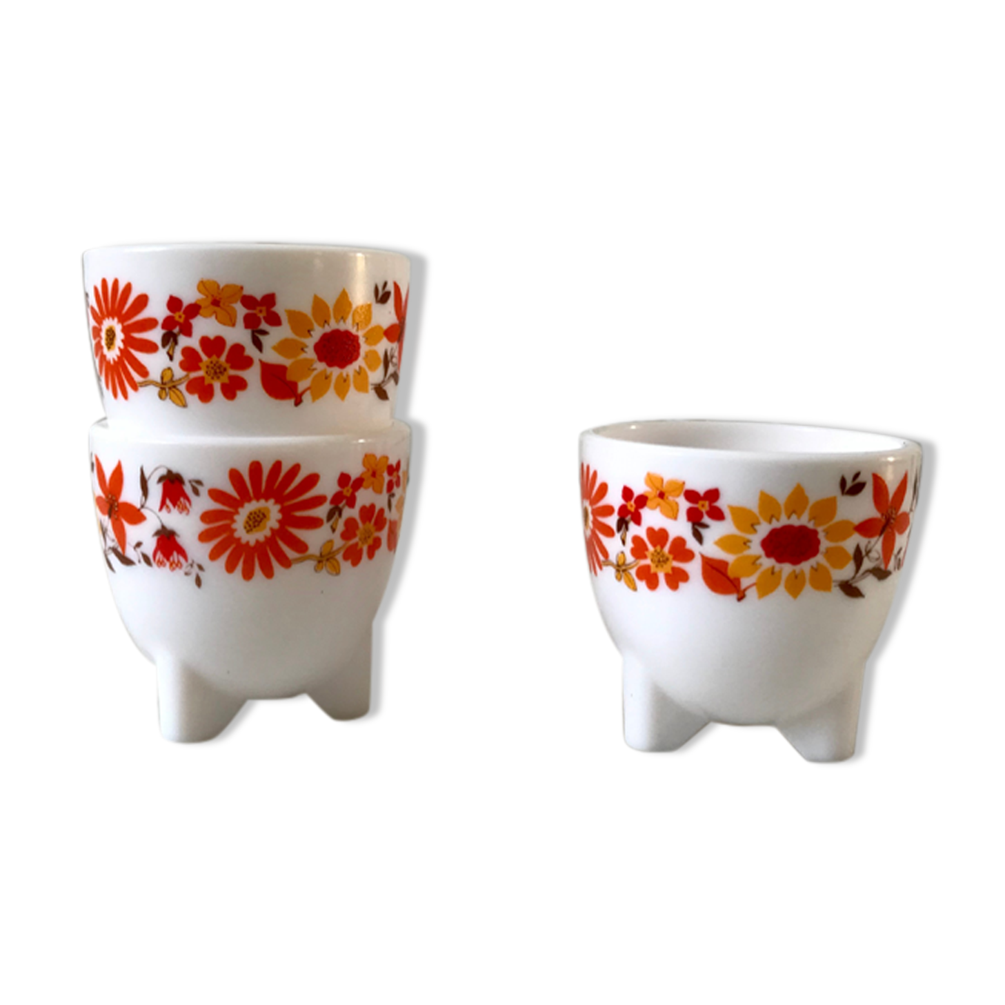 Trio of Arcopal cockroaches colorful flowers 70s