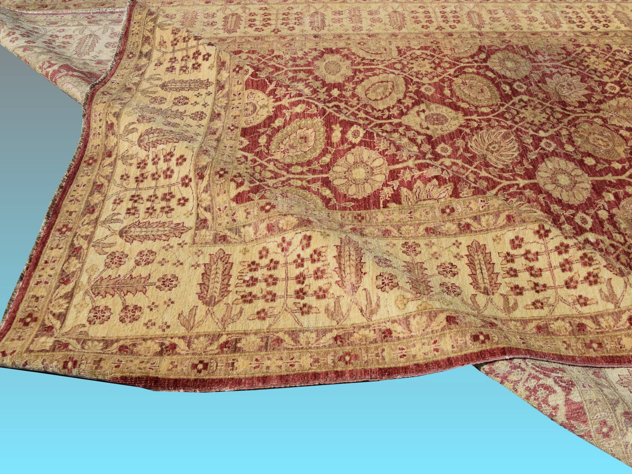 Large Ziegler Oriental Rug: 3.90 X 2.80 Meters - Handmade in wool