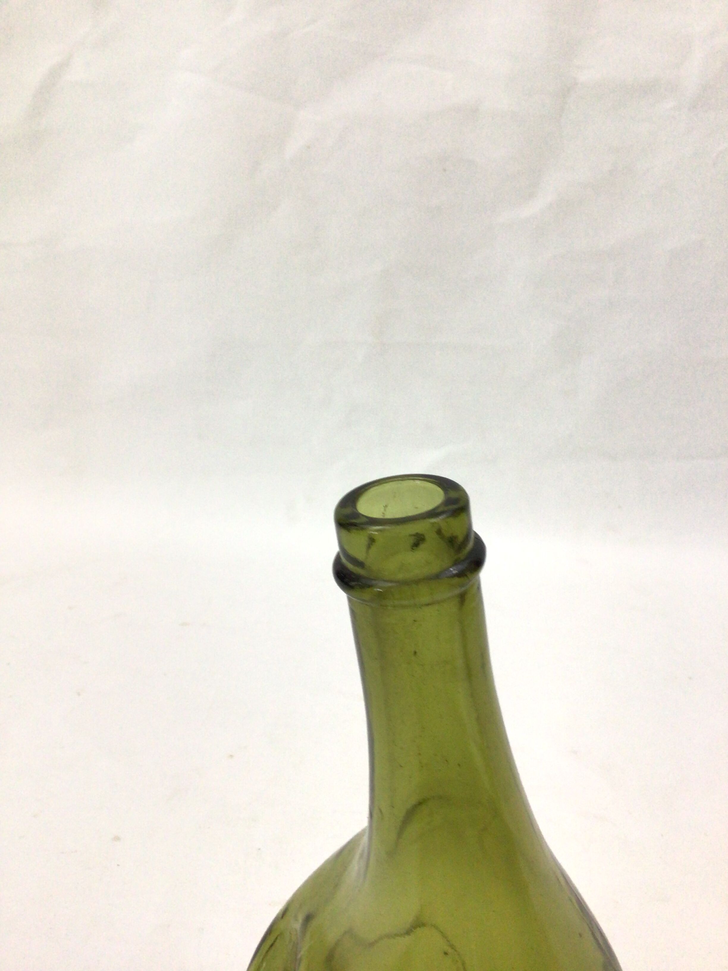 Glass bottle Saint Vivant France