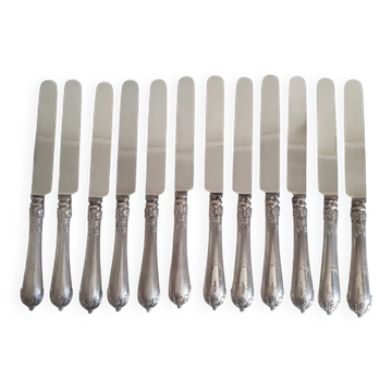12 knives with silver-plated handles