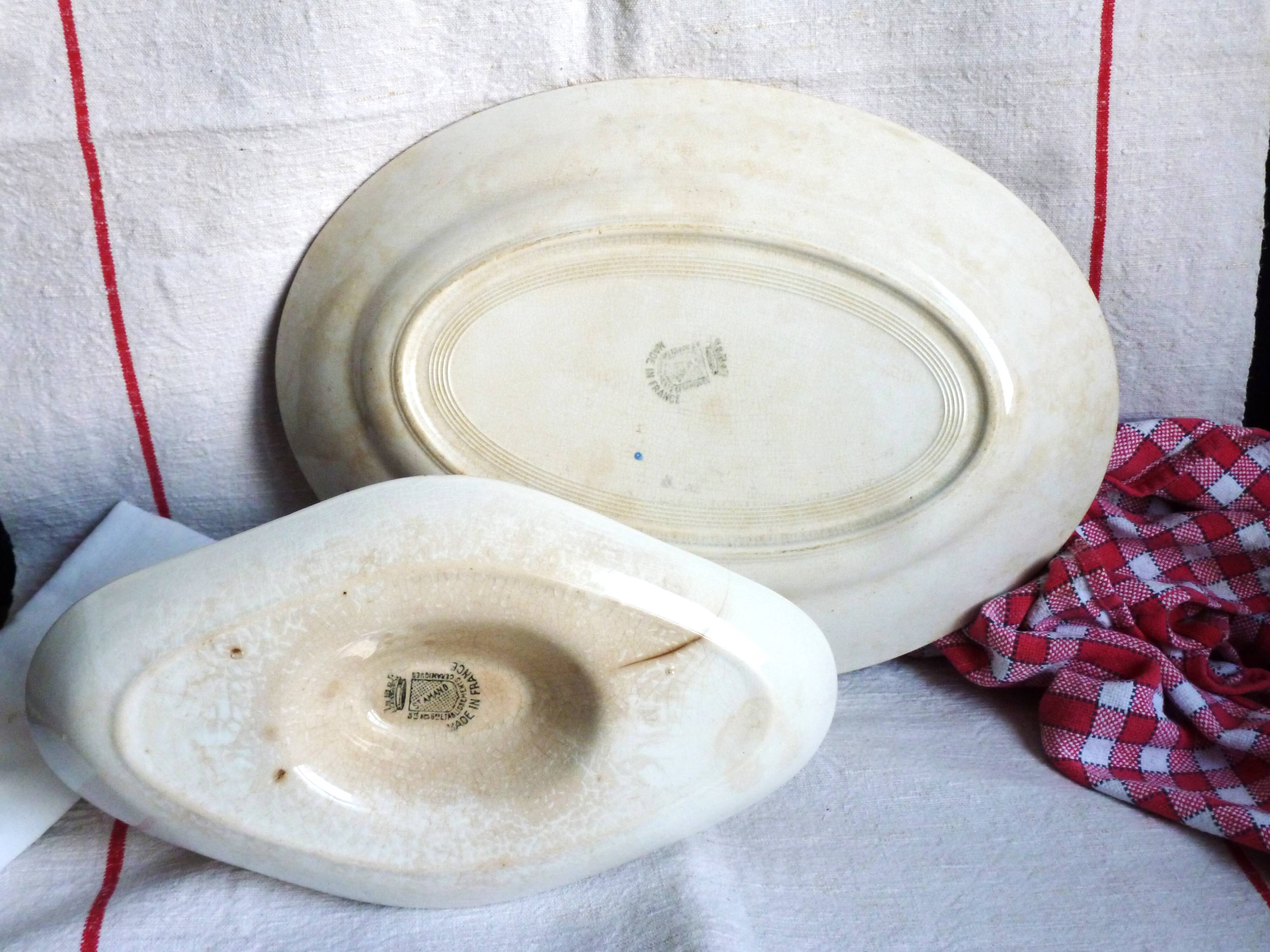 Antique table dish/vegetable dish with sauce boat, vintage crockery from the early 20th century