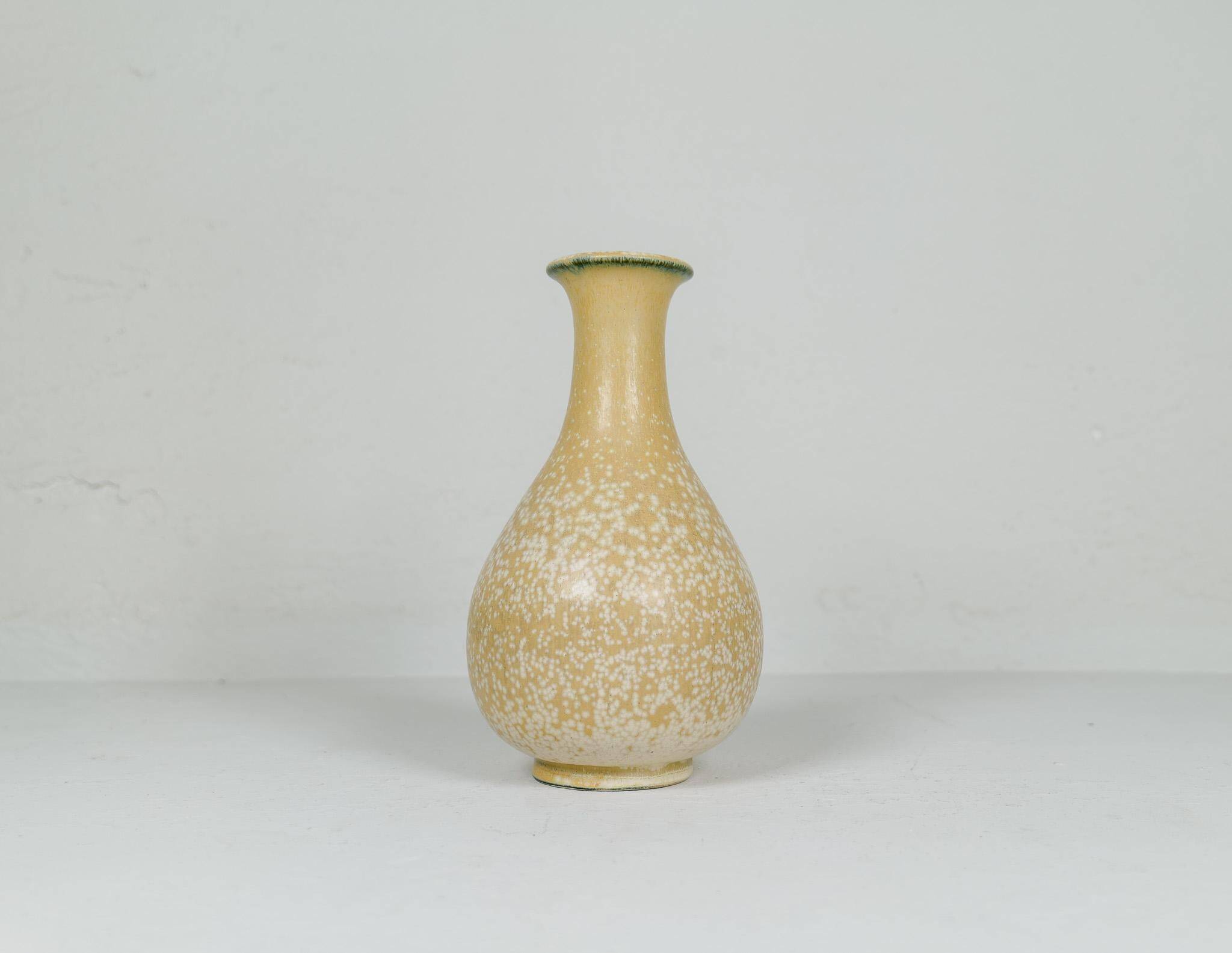 Mid-century modern sculptural vase by Rörstrand, designed by Gunnar Nylund, Sweden, 1950s.