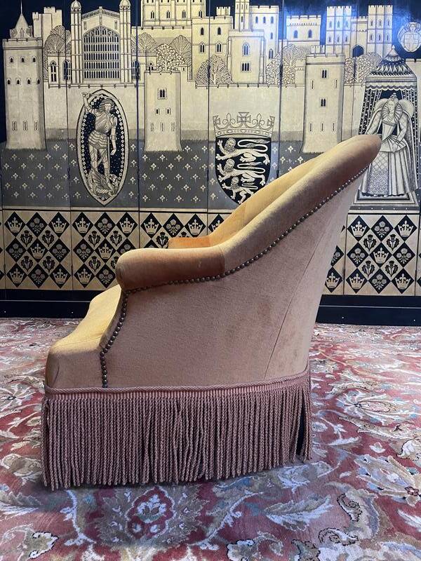 Sofa - Napoleon III toad bench in GOLD velvet