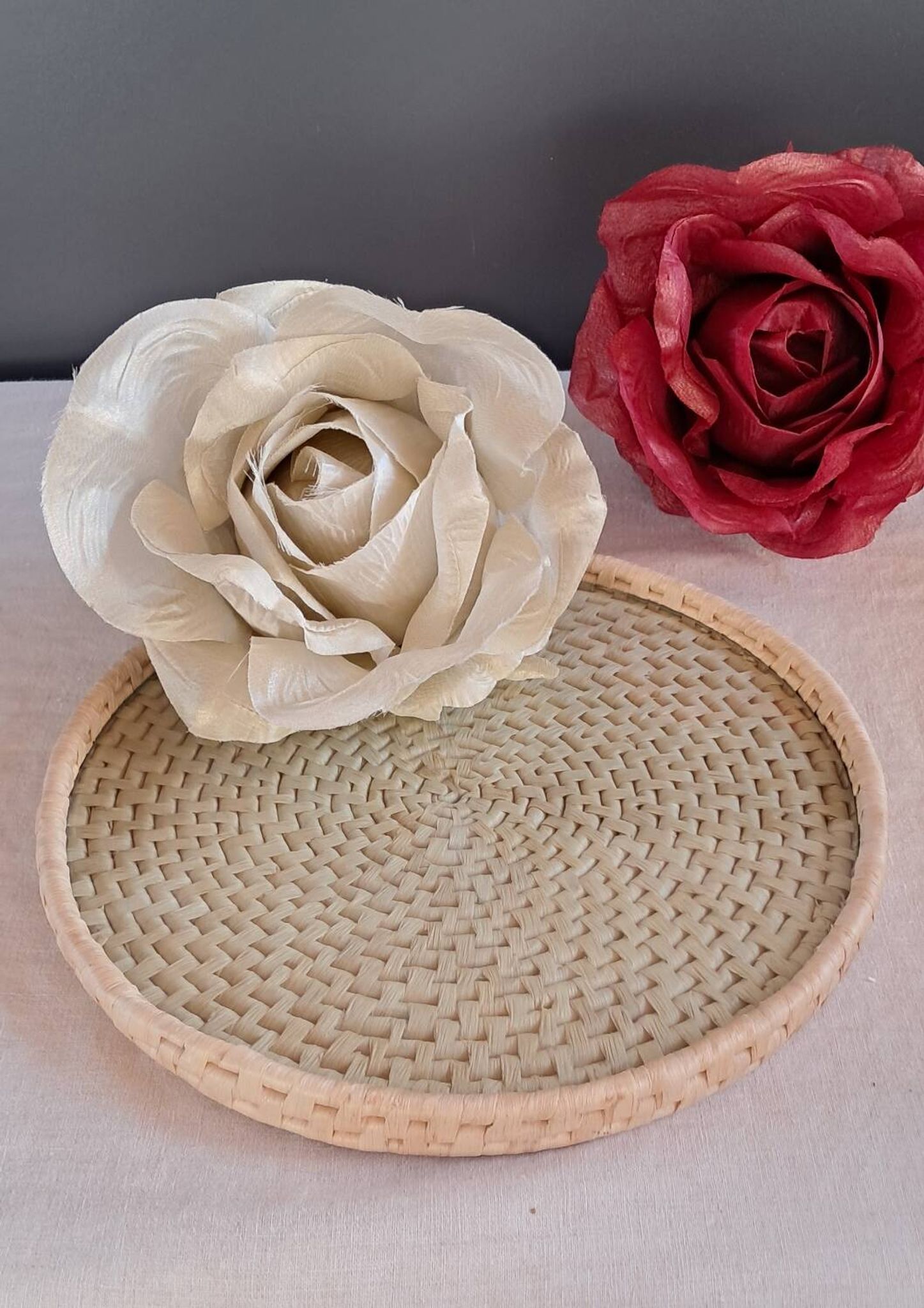 Varnished rattan tray