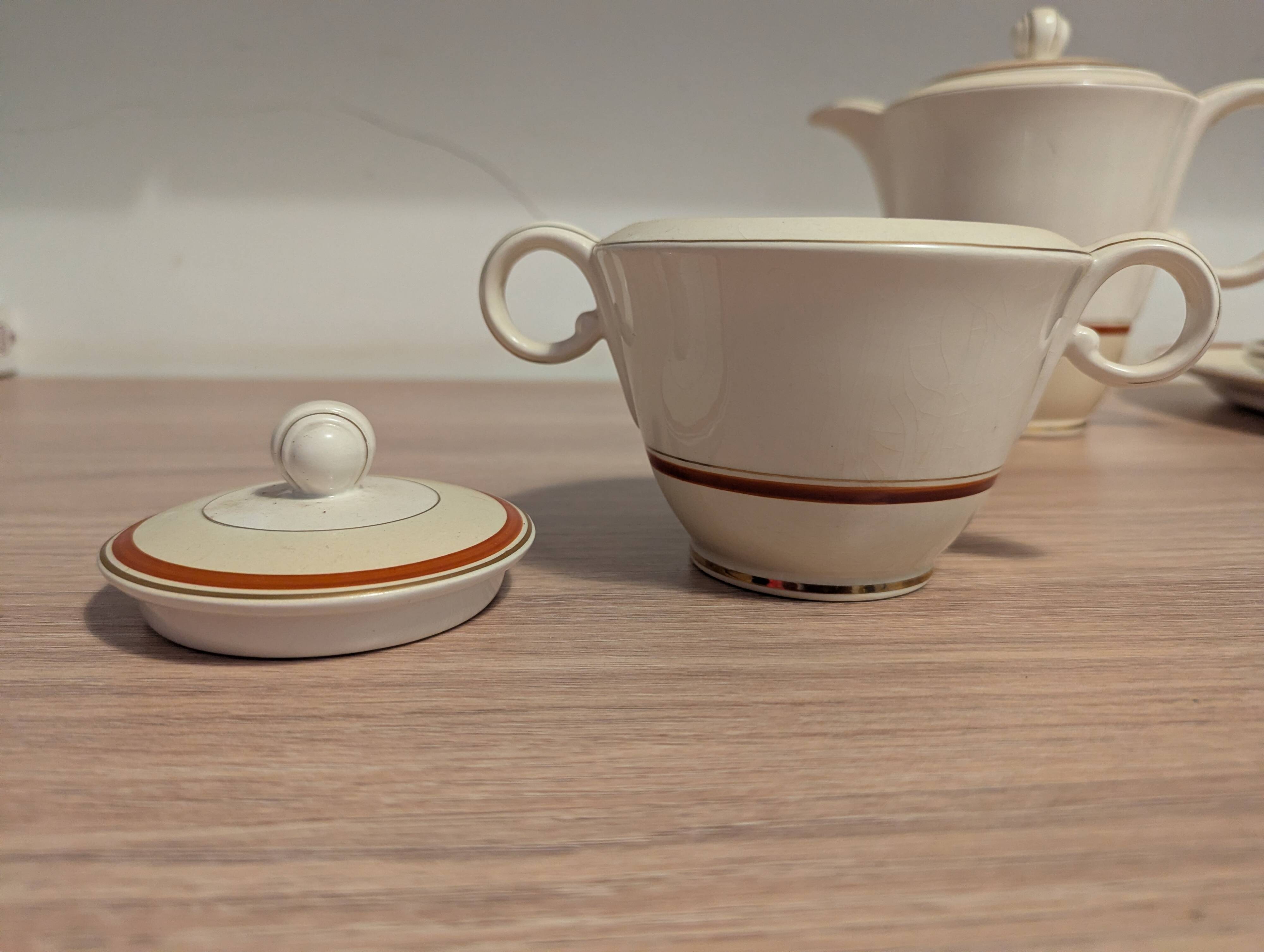 Large Longchamp set in France in earthenware Tea service, serving pieces