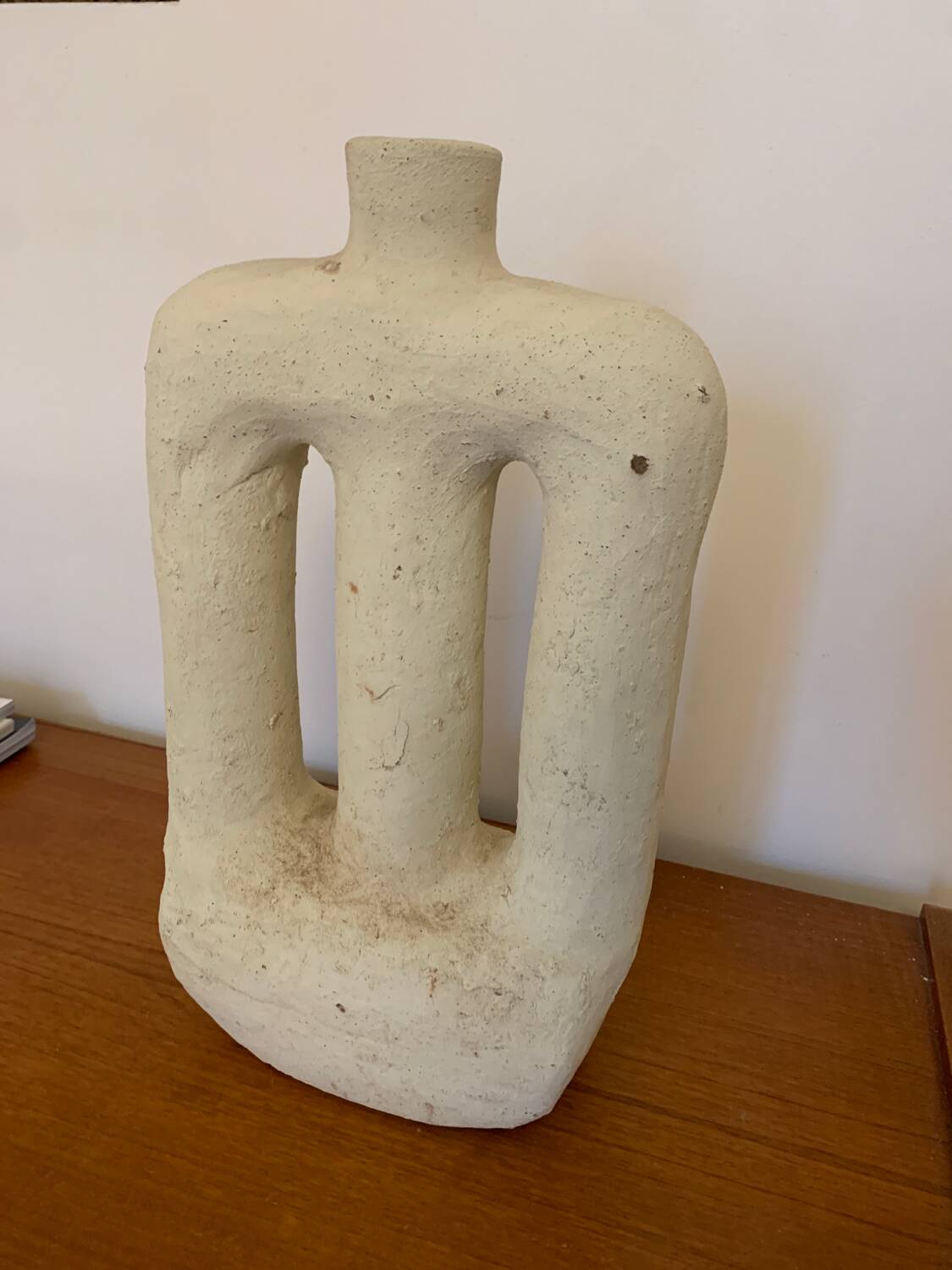 White Tamegroute vase