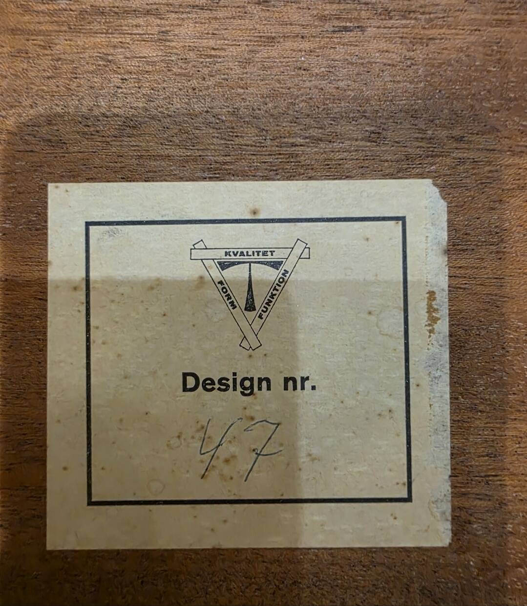 Teak table – Quality Form Function, Scandinavian - Circa 1960