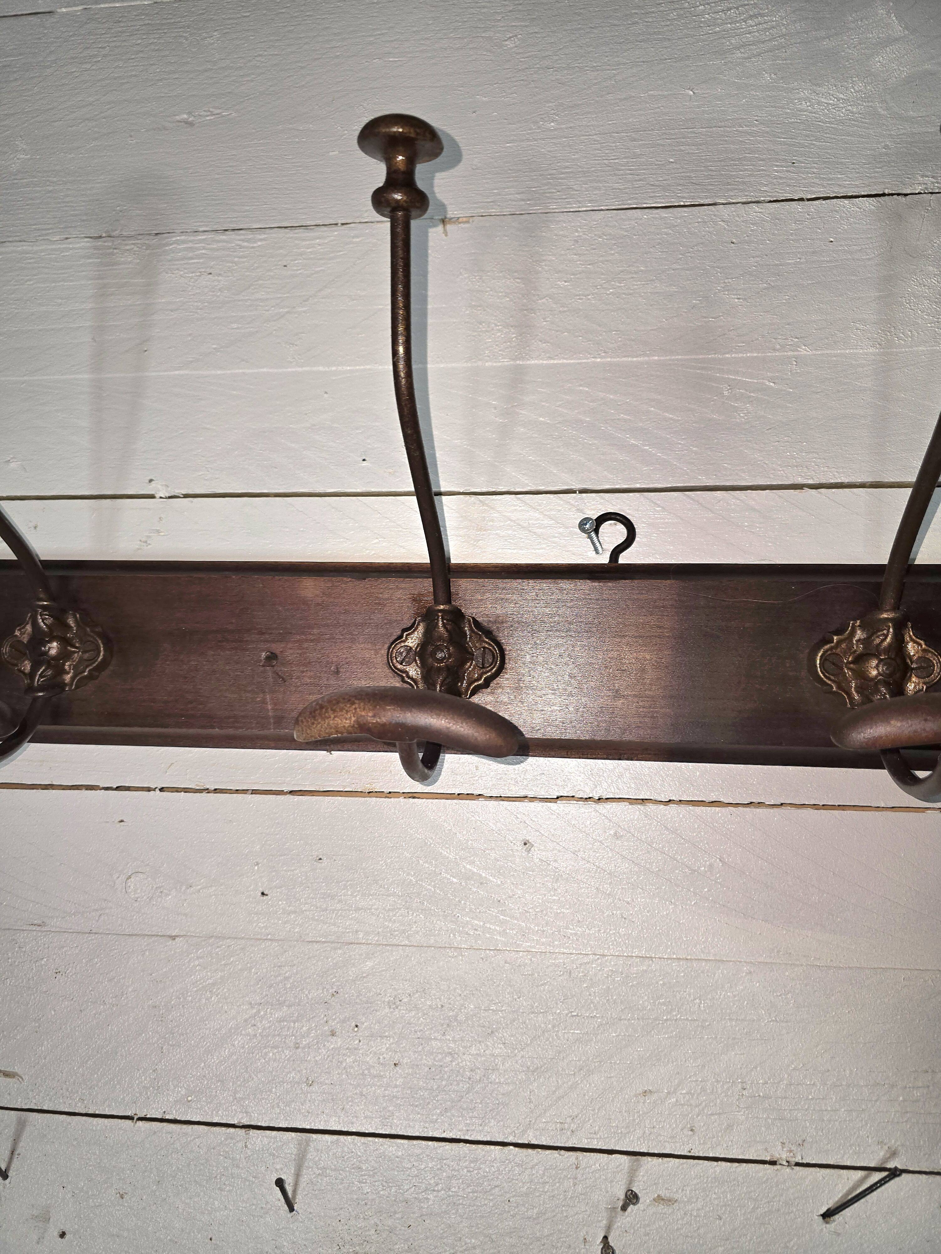 Old wall coat rack, 5 hooks