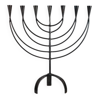 Porte-bougie Menora suédois vintage, forgé à la main, de style brutaliste.
