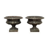 Pair of medicis vases/planters
