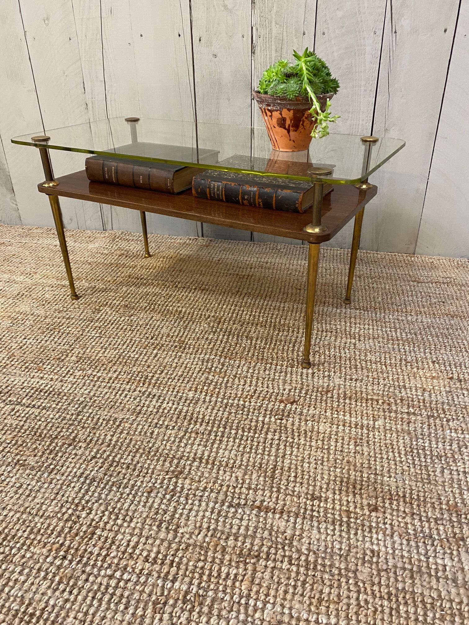 Coffee table of the 60s in glass, glass and wood top